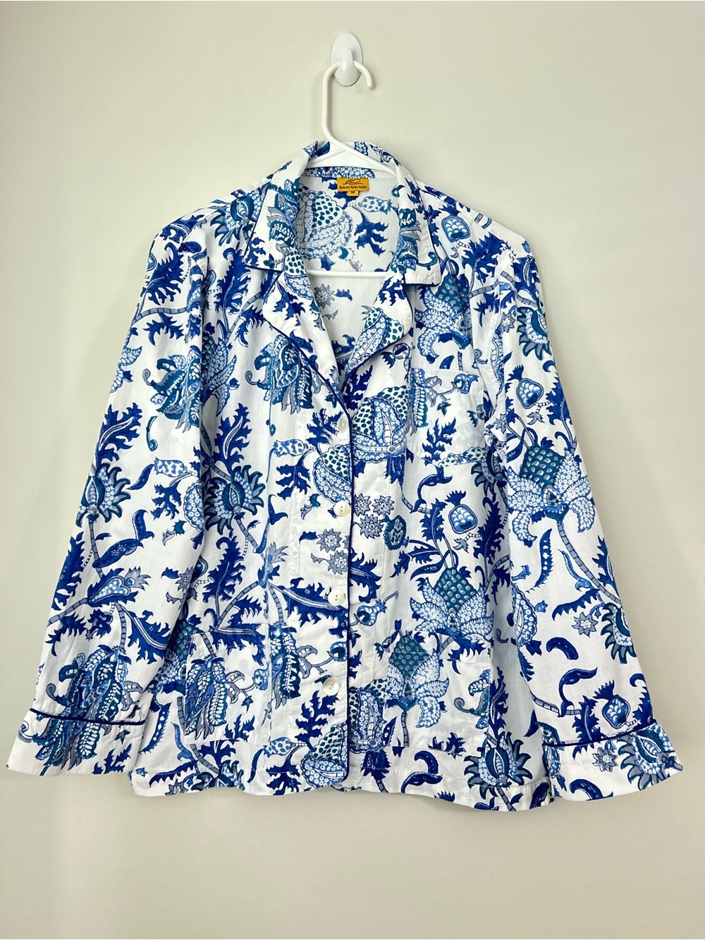 Roberta Roller Rabbit Women’s Pajama Top M Blue White Amanda Floral Block Print